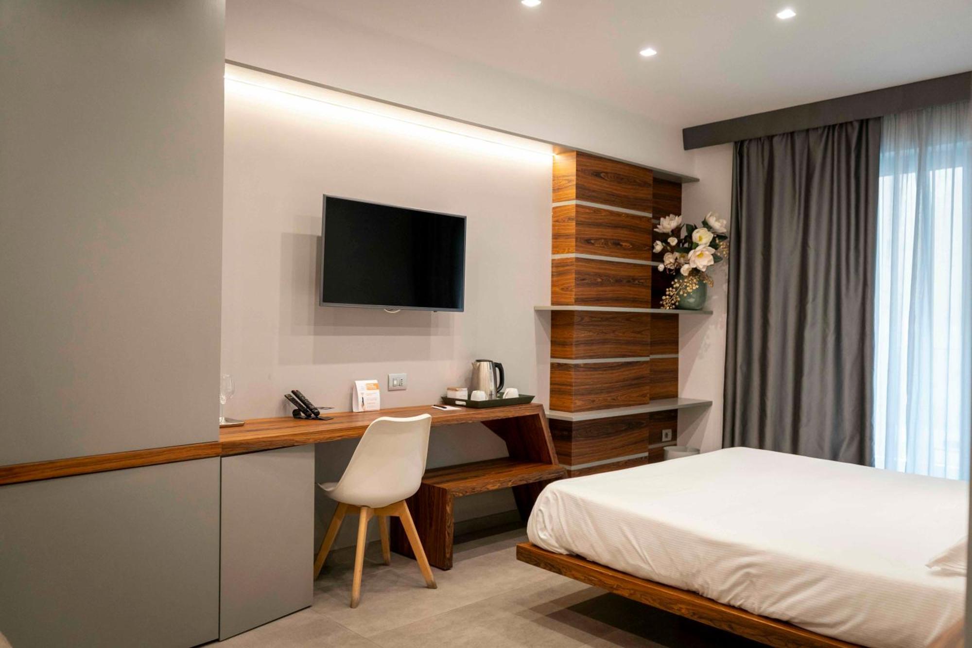 B&B Rakel Home มิลาซโซ ภายนอก รูปภาพ