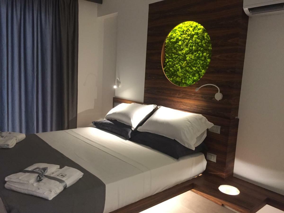 B&B Rakel Home มิลาซโซ ภายนอก รูปภาพ